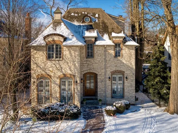 128 S Clay St, Hinsdale, IL 60521