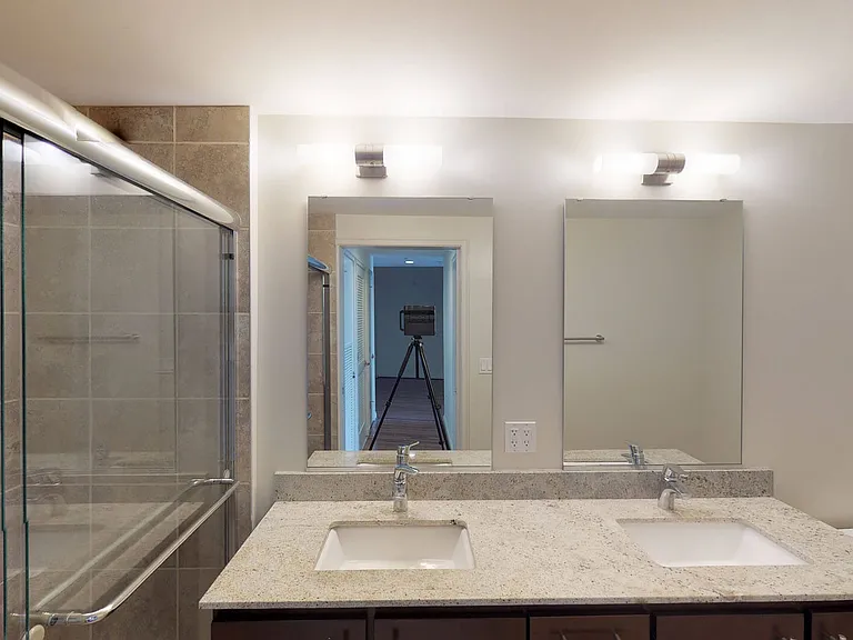 Eleven55 Ripley — Photo 103