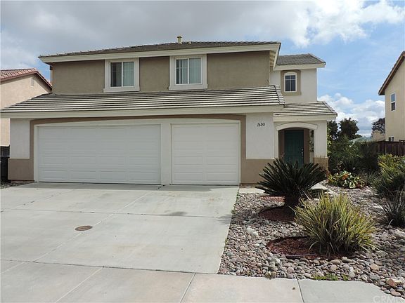 2nd image of 1600 Wrentree Way