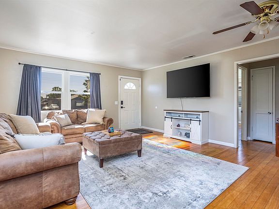 3rd image of 1605 Platt Ave