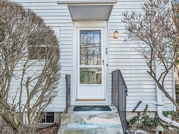 2nd image of 70 Spruce St #70