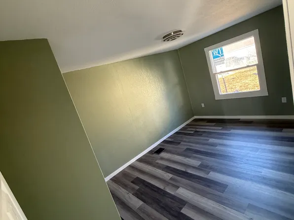 6000 N 38th St #2, Milwaukee, WI 53209