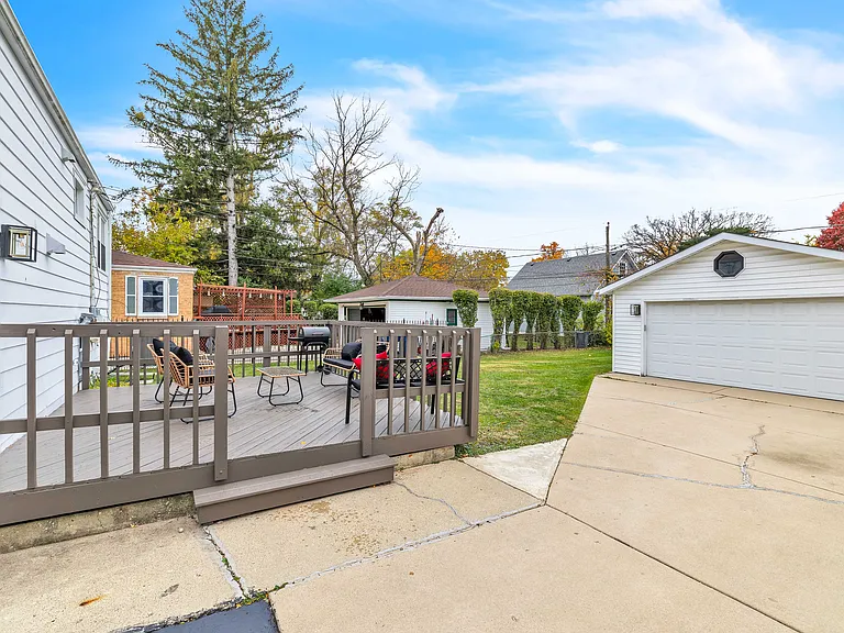 860 S Spring Rd — Photo 28