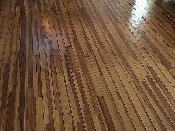 Hardwood in living 