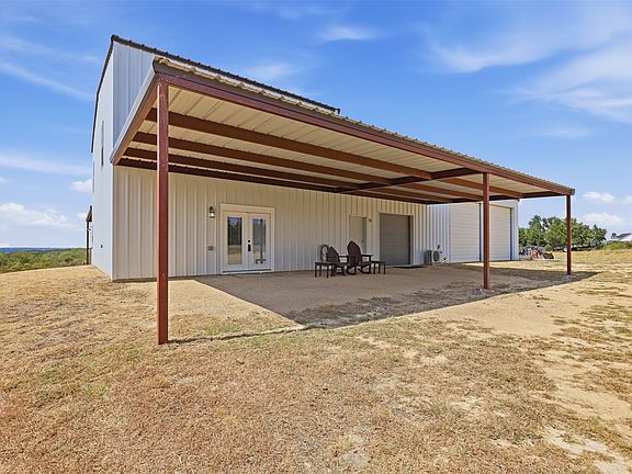3rd image of 3933 Sarra Ln