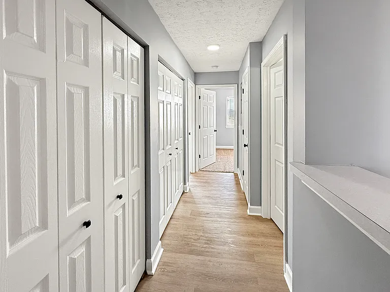 Cross Lake Apartments — Photo 84