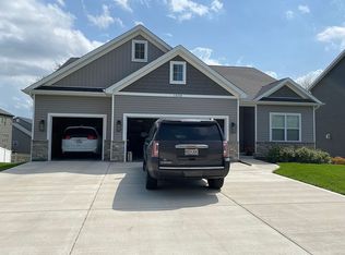 1550 Fenton Hills Rd, Fenton, MO 63026