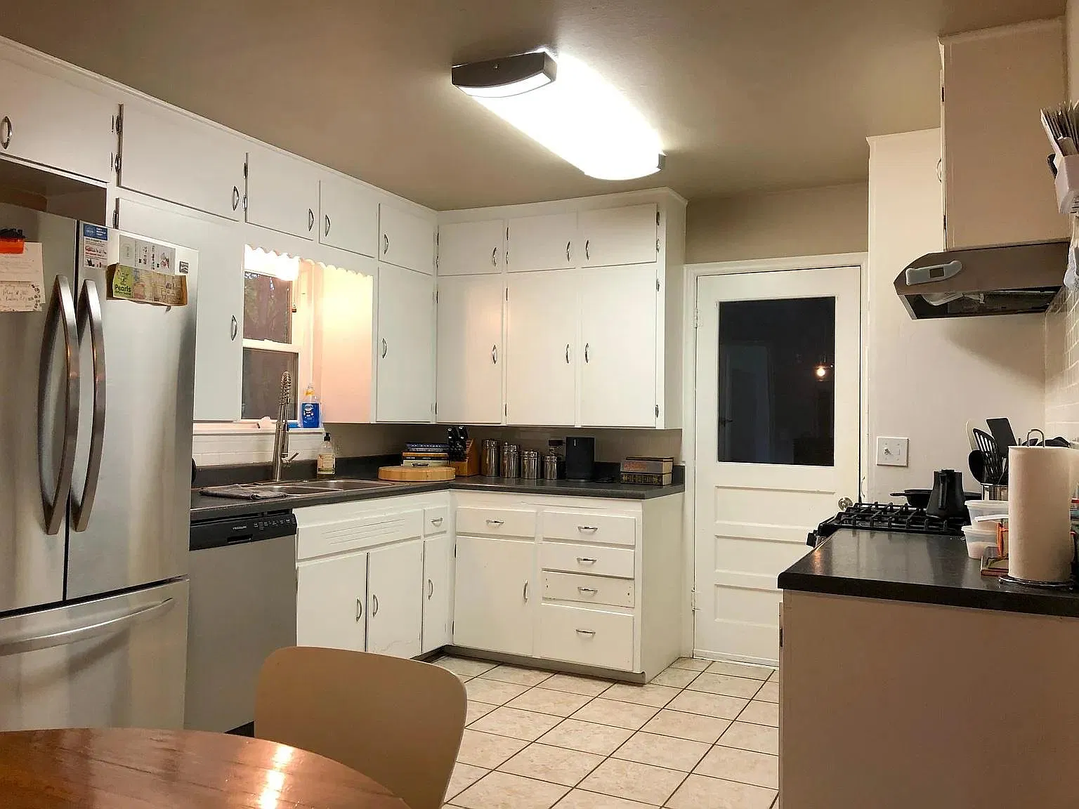 3 bed, 1136 sqft, $1,700 — Photo 3