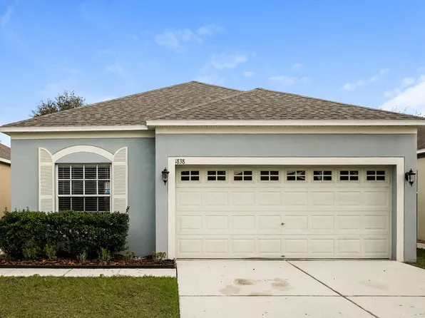 1838 Atlantic Dr, Ruskin, FL 33570