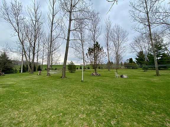 2nd image of 7464 Lakehaven Dr