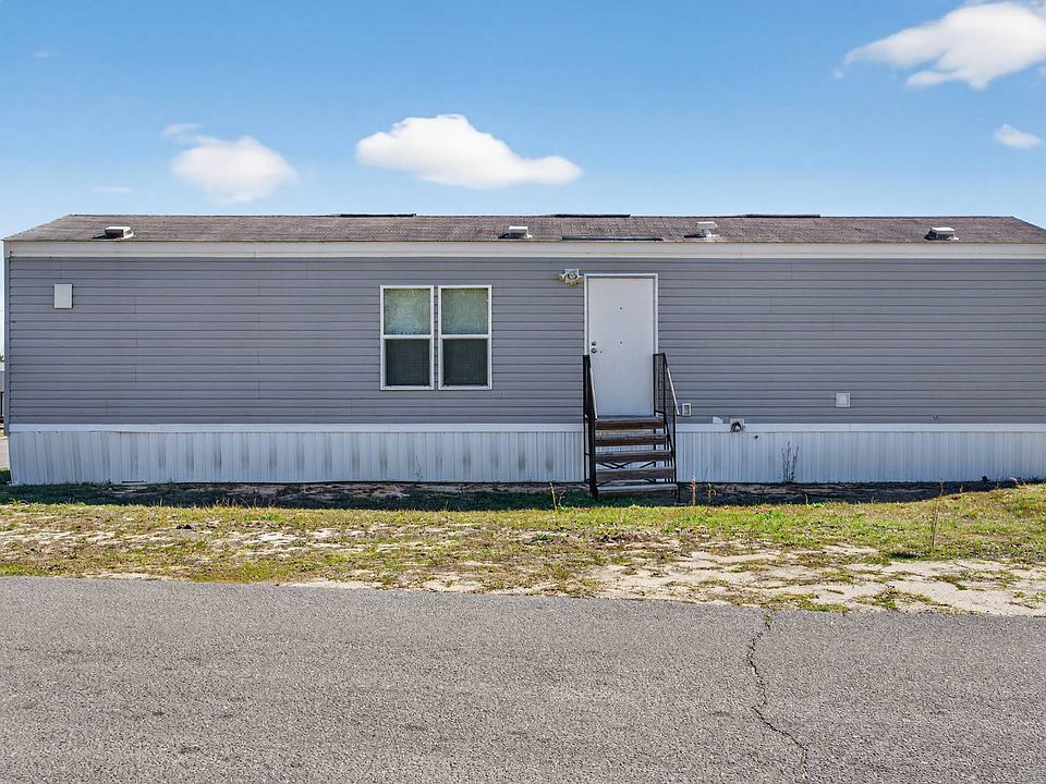 1st image of 250 Nelle Ave #19.5