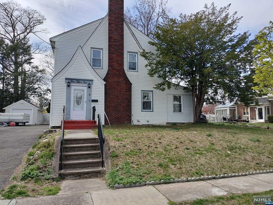 1st image of 5-32 Essex Pl