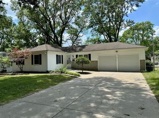 10226 Outlook Dr, Overland Park, KS 66207