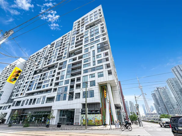 27 Bathurst St #519, Toronto, ON M5V 0R1