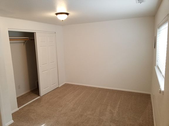 3rd image of 2753 S Centerbrook Dr