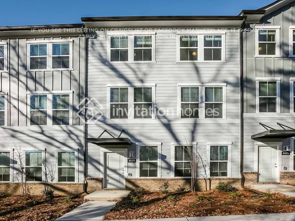 8029 Roest Ln, Charlotte, NC 28269