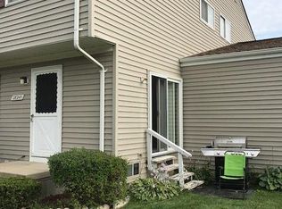 28245 Raleigh Crescent Dr #50, New Baltimore, MI 48051