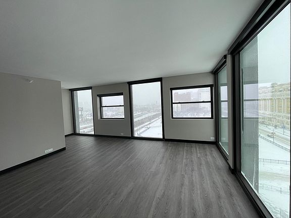 2nd image of 1960 W Ogden Ave #1015