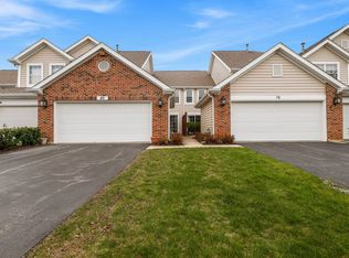 80 Whitman Dr, Schaumburg, IL 60173