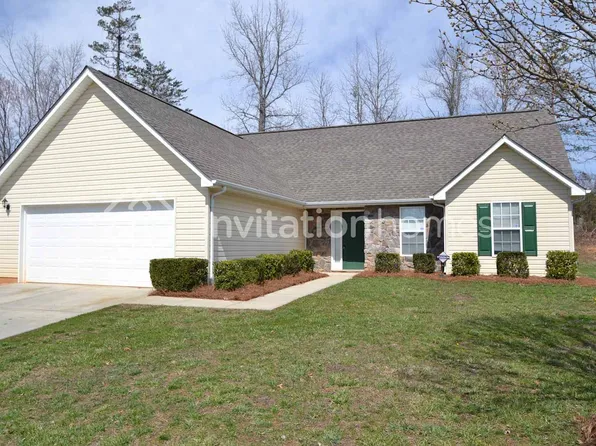 2730 Stagbuck Dr, Gastonia, NC 28052