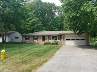 3497 Rood Rd, Norton Shores, MI 49441