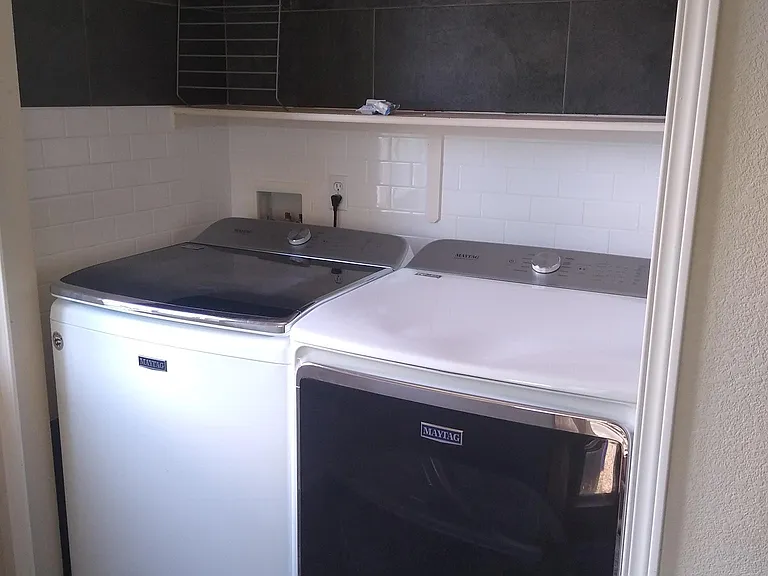 333 Graceland Grv — Photo 11
