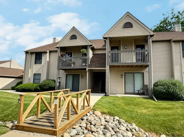 3602 Timberbridge Dr APT G, Valparaiso, IN 46383