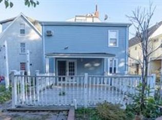 74 Moreland St #2, Somerville, MA 02145