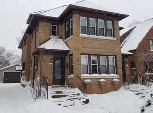 4217 N Newhall St, Milwaukee, WI 53211