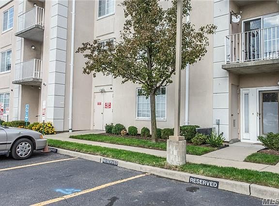 2nd image of 54 School St #19