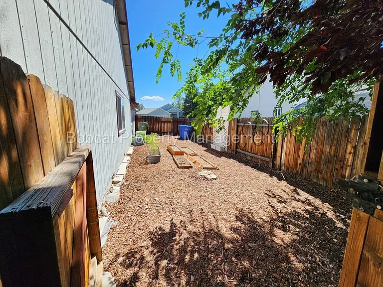1331 Chichester Dr — Photo 18