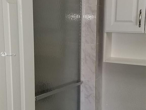 5th image of 4134 NW 79th Ave APT 1A