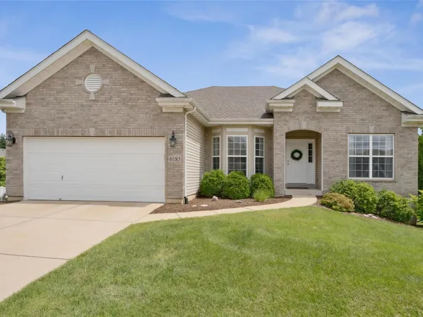 6183 Pathfinder Dr, Saint Louis, MO 63129