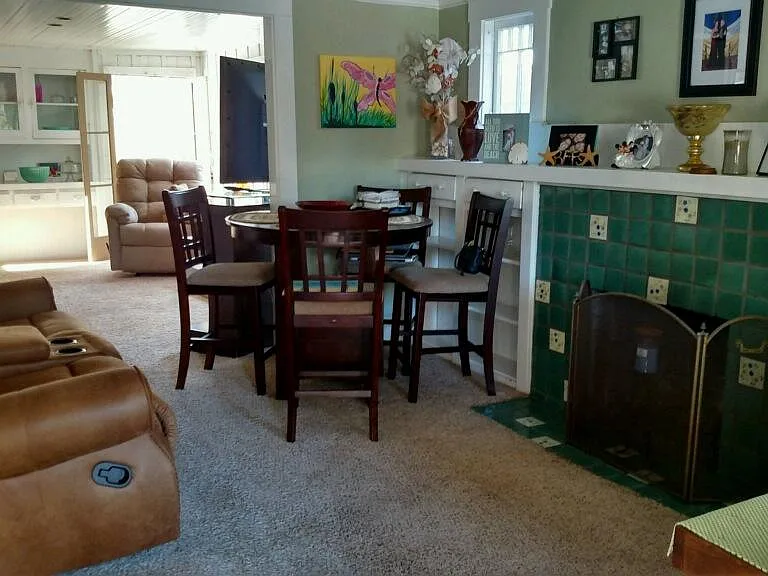 Den or Dining room