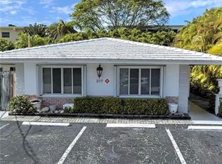 317 SE 12th Ave #3, Pompano Beach, FL 33060