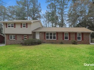 2623 Ashworth Cir, Snellville, GA 30078