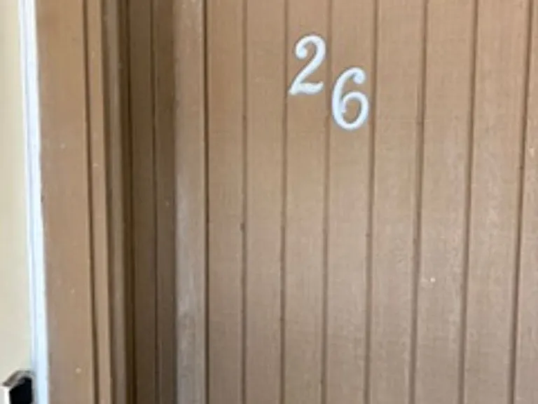 26 Orantes Pl — Photo 1