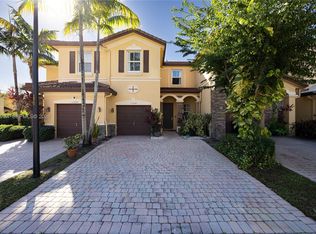11224 NW 87th St, Doral, FL 33178