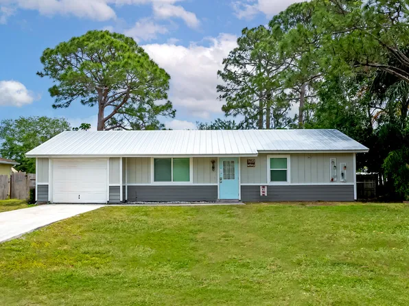 1619 SE Trumpet Lane, Port St Lucie, FL 34983