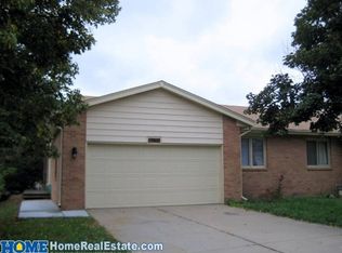 1742 Normandy Ln, Lincoln, NE 68512