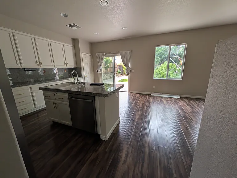 6528 Mystery Mountain Way — Photo 29