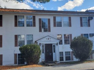 20 Wolf Rd #B32, Lebanon, NH 03766