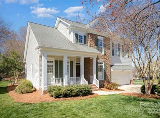 10502 Orchid Hill Ln, Charlotte, NC 28277