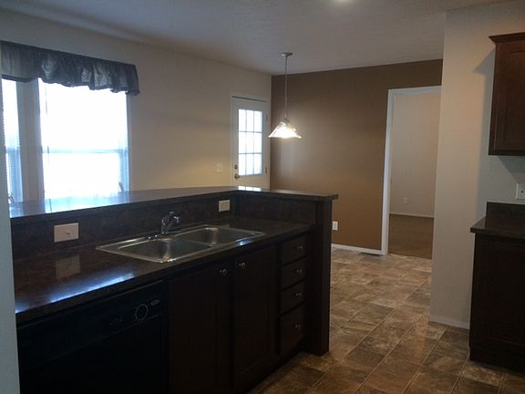 5th image of 131 Lisa Kay Blvd #131