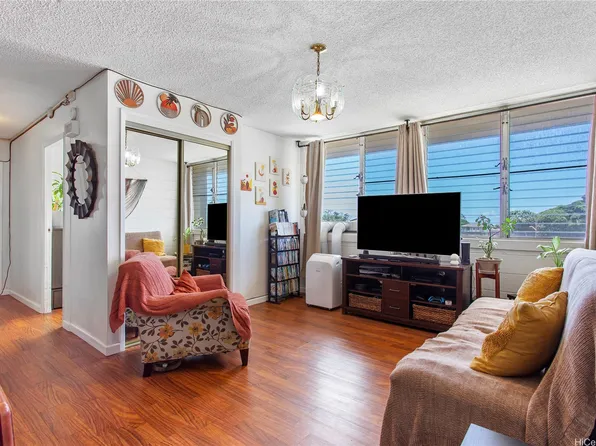 2977 Ala Ilima St APT 801, Honolulu, HI 96818
