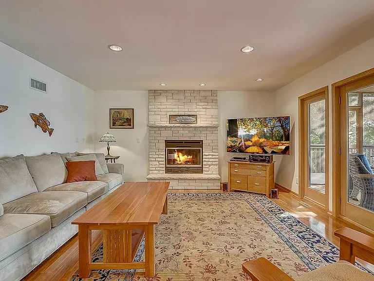 4216 Morris Park Rd — Photo 20
