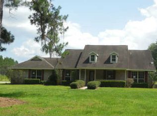 834 SW Tompkins St, Lake City, FL 32024
