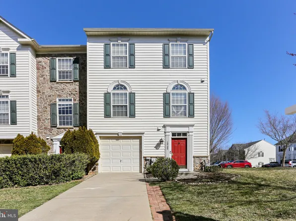 10780 Enfield Dr, Woodstock, MD 21163