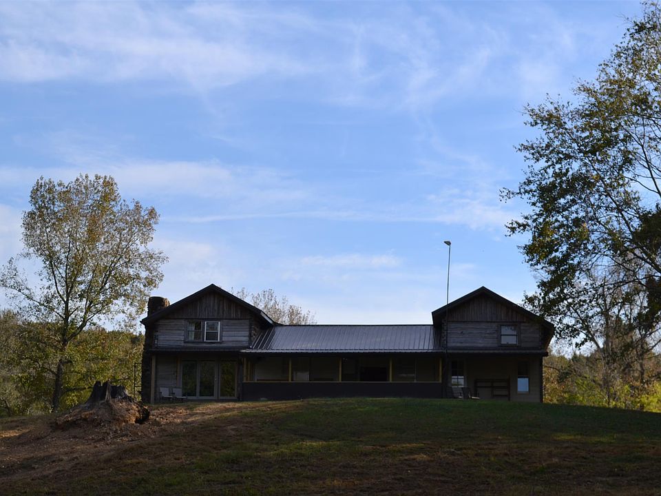 1st image of 22 Woodvine Ln