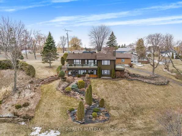 2176 Bay Rd, Champlain, ON K0B 1K0